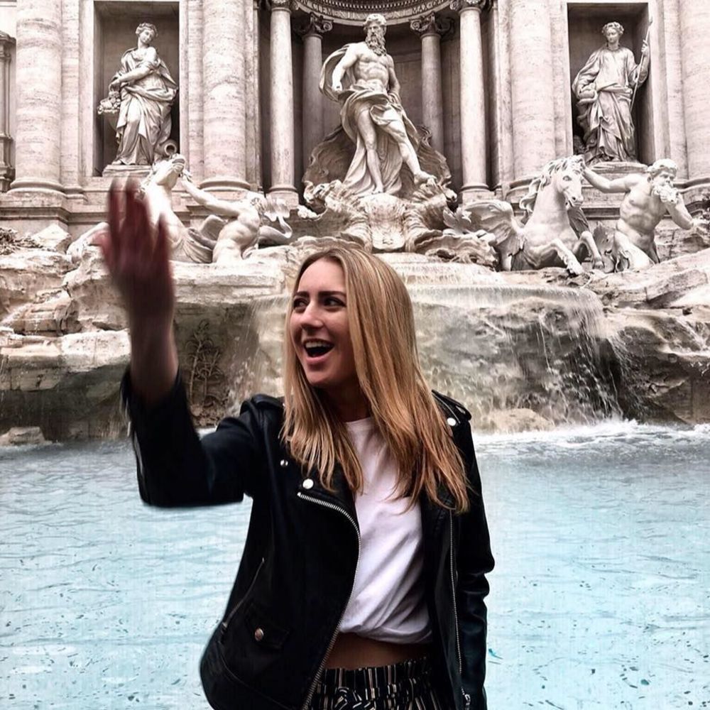 Meet your Posher, Kelly